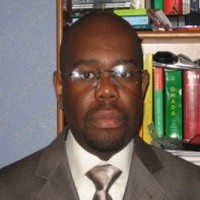 Achille Ngwanza - Enseignant chercheur en droit privé