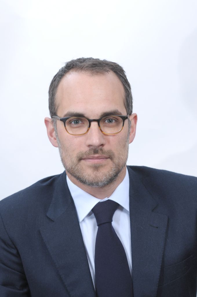 Florent Bouyer, Counsel, Jones Day Florent Bouyer, Counsel, Jones Day