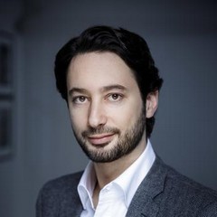 Gauthier Moreuil, Avocat associé, Péchenard & Associés