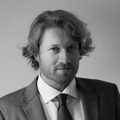 Me Sébastien Bracq,  Associé LLC et Associés
