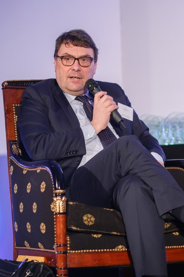 Fr&eacute;d&eacute;ric Sicard, b&acirc;tonnier de Paris
