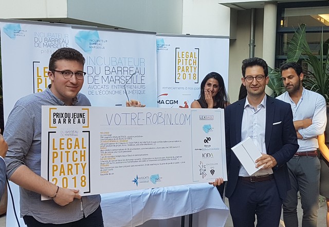 votrerobin legalpitchparty